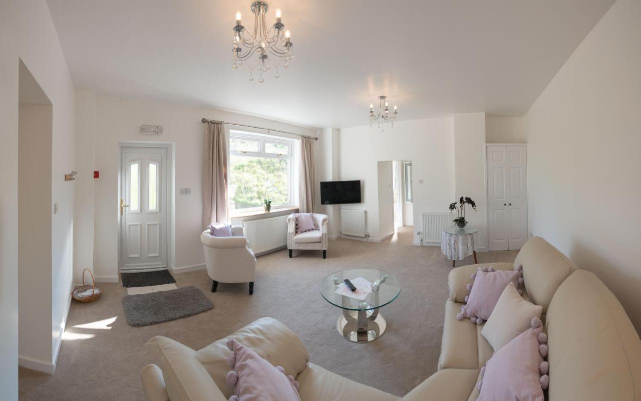 Ledgowan Lodge Hotel Achnasheen Buitenkant foto