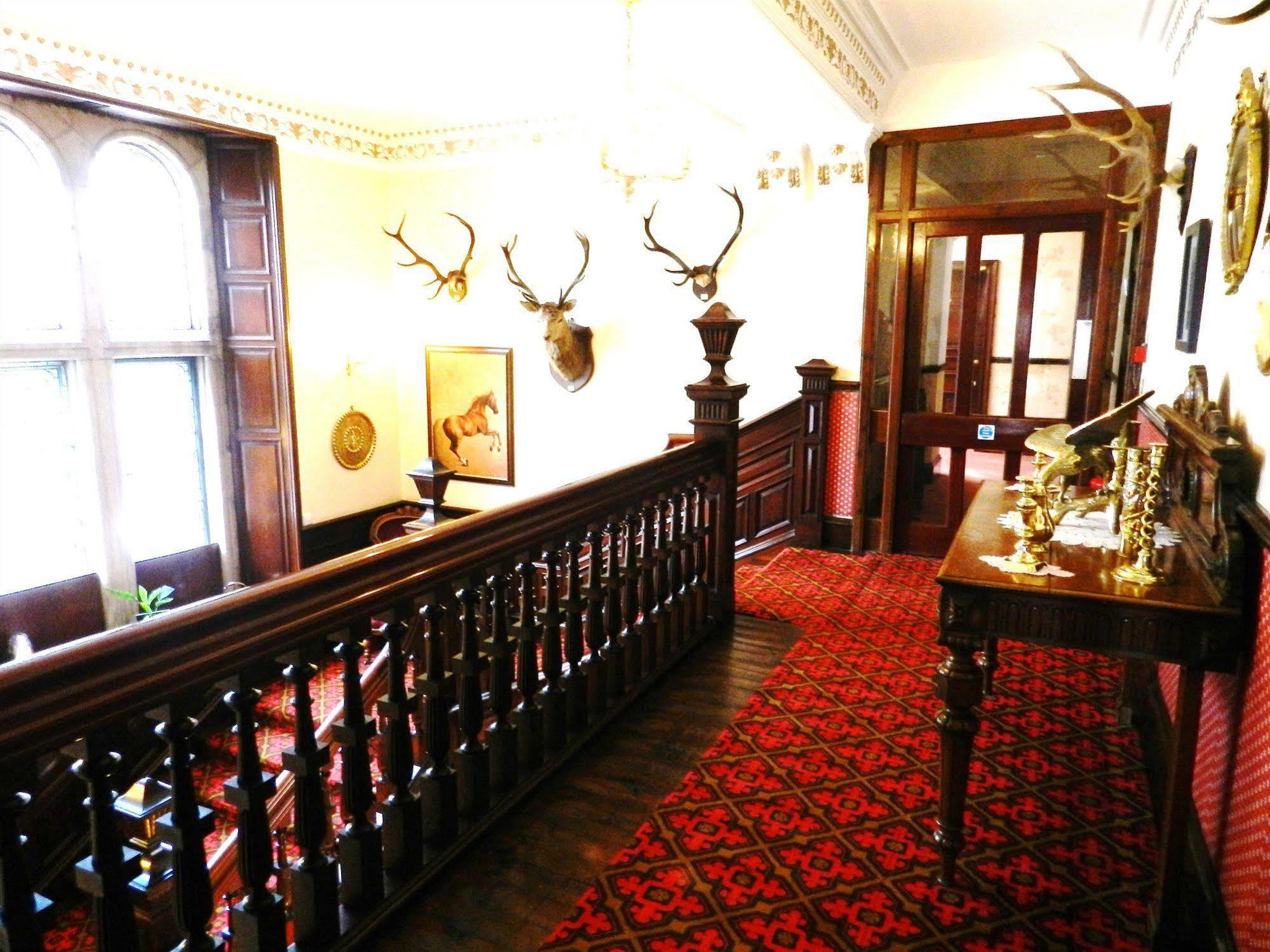 Ledgowan Lodge Hotel Achnasheen Buitenkant foto